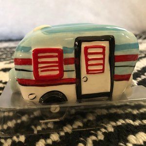Red White Blue Camper Salt Pepper Shaker